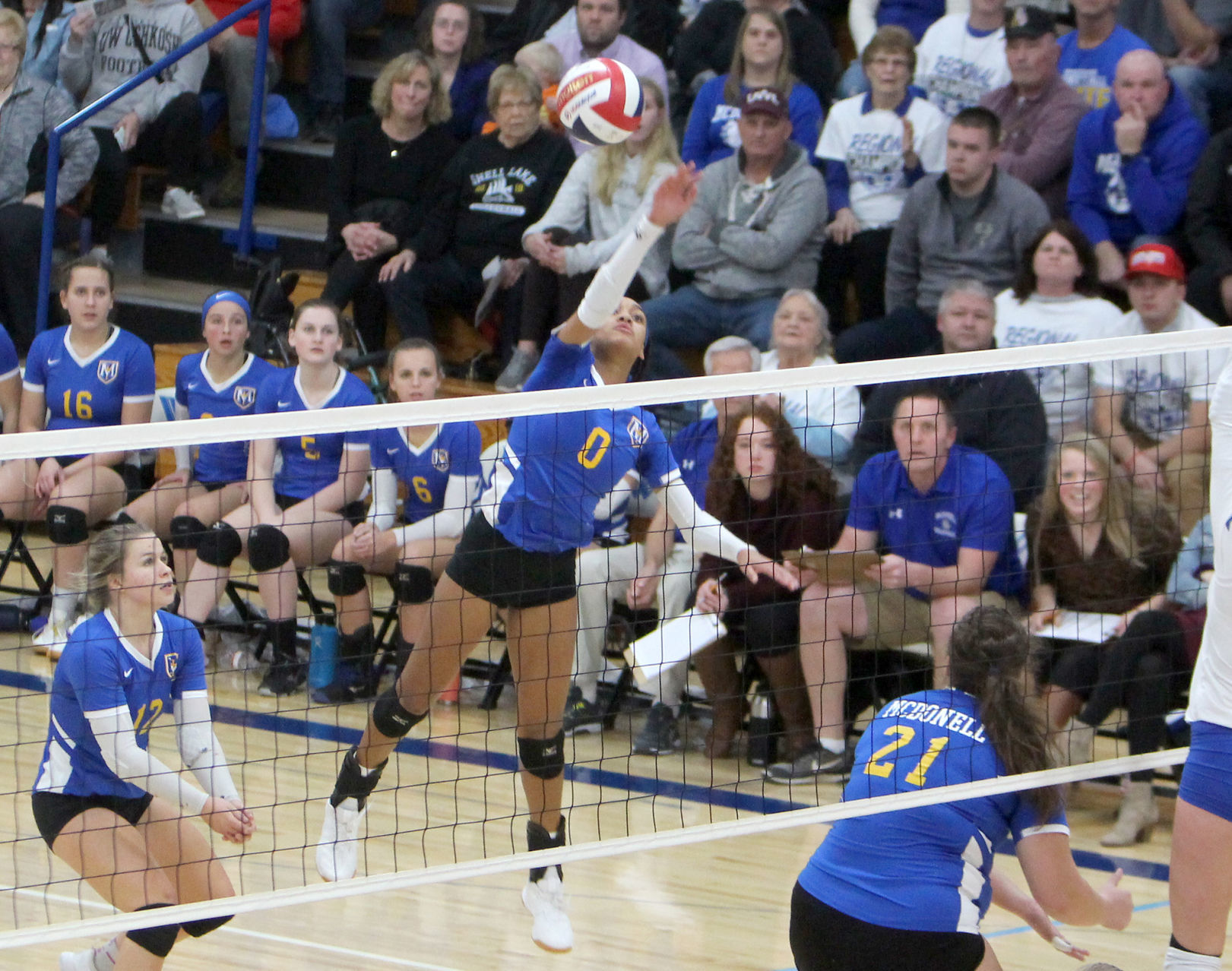 McDonell volleyball at Clear Lake 10-31-19